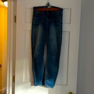 J. Crew Skinny Jeans. Size 25.